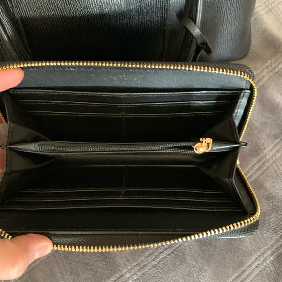 Bebe matching purse and wallet set - Picture 3 of 8